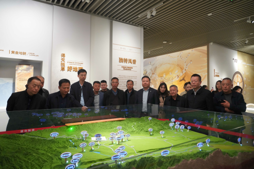 市国资委组织开展全市民营企业协会、中小企业协会代表“企业行”活动